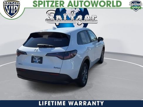 New 2026 Honda HR-V LX image 9