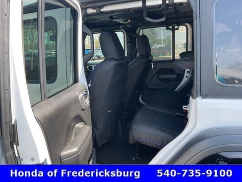 Used 2023 Jeep Wrangler Unlimited Sport AWD/4WD image 23