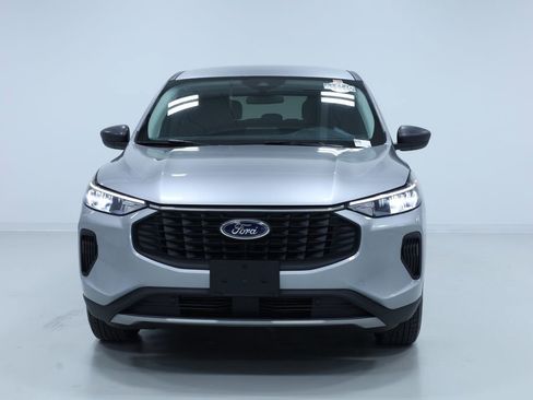 Used 2023 Ford Escape Active image 3