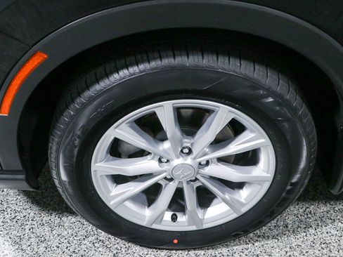 Used 2024 Honda CR-V EX image 11
