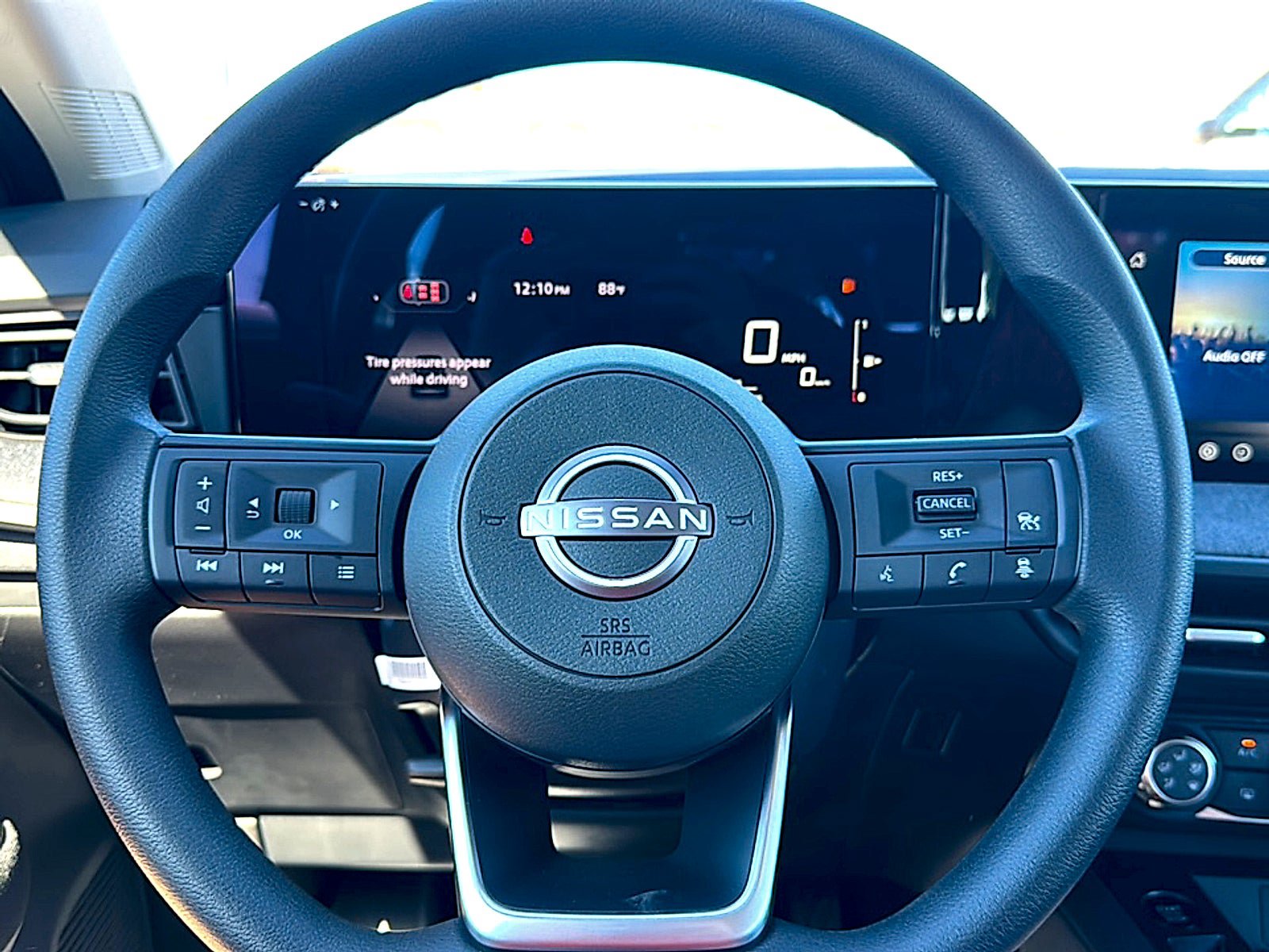 New 2027 Nissan Kicks S FWD image 17