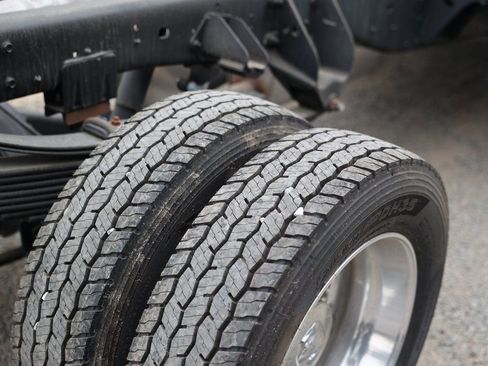 New 2024 RAM 5500 Tradesman image 9