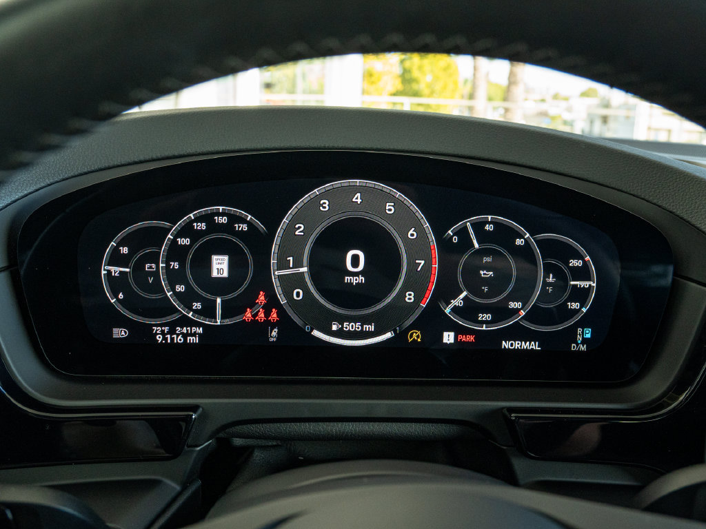 Certified 2026 Porsche Cayenne AWD/4WD image 6