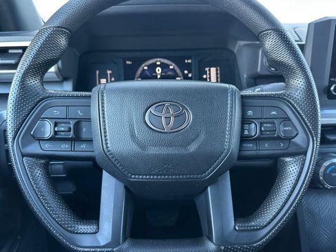 Certified 2025 Toyota Tacoma SR5 image 21