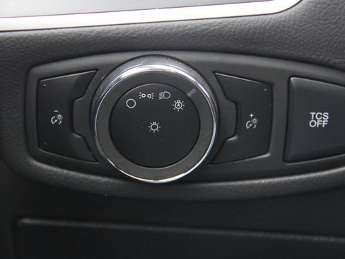 Used 2024 Ford Edge SEL AWD/4WD image 29