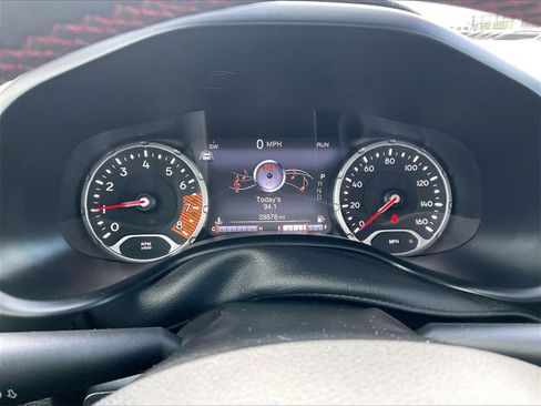 Used 2023 Jeep Renegade Trailhawk image 23