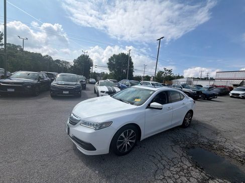 Used 2015 Acura TLX FWD image 3