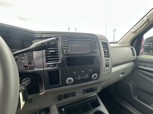 Used 2019 Nissan NV 3500 SL w/ Navigation Package RWD image 32