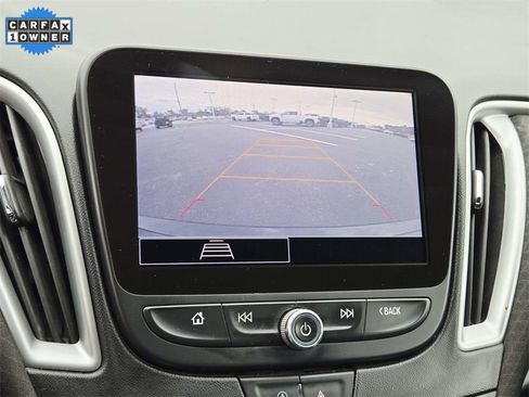 Used 2022 Chevrolet Malibu LS image 26