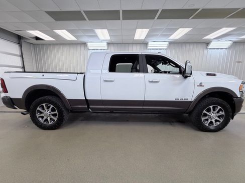 Used 2023 RAM 2500 Limited AWD/4WD image 5