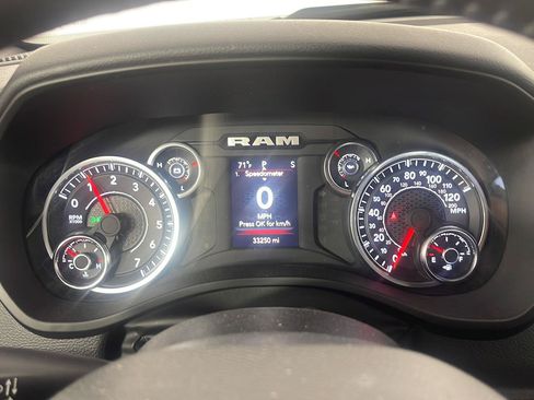Used 2023 RAM 1500 Big Horn AWD/4WD image 14