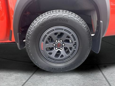 Used 2025 Nissan Frontier PRO-4X w/ Pro Premium Package AWD/4WD image 24