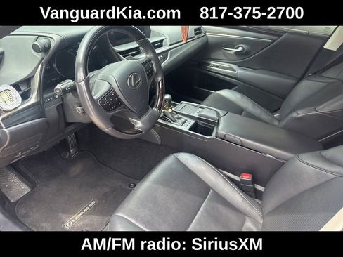 Used 2021 Lexus ES 350 w/ Premium Package FWD image 4