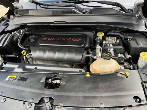 Used 2020 Jeep Compass Limited w/ Luxury Seat Group image 9