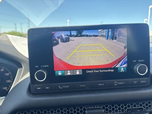 Used 2023 Honda HR-V Sport image 19