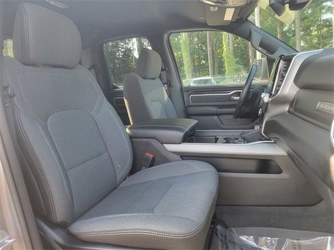 Certified 2022 RAM 1500 Big Horn image 24