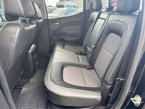 Used 2017 Chevrolet Colorado Z71 image 11