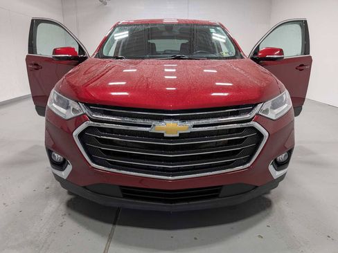 Used 2020 Chevrolet Traverse LT image 13
