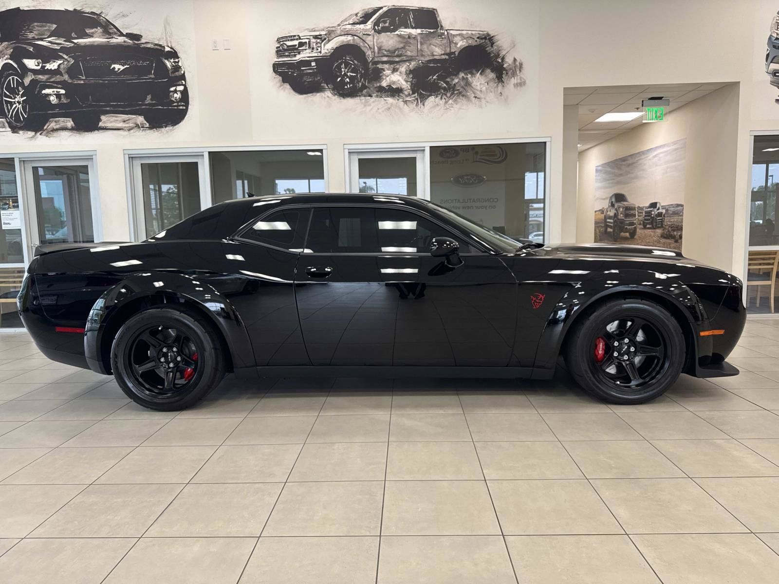 Used 2018 Dodge Challenger SRT Demon RWD image 2