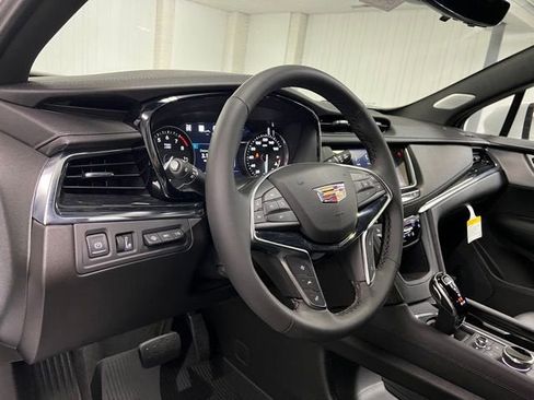 New 2026 Cadillac XT5 Premium Luxury w/ Driver Assist Package image 13