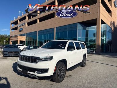 Used 2024 Jeep Wagoneer L Series II w/ Flexible Seating Group