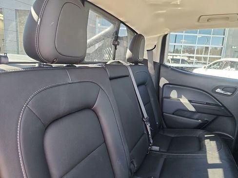 Used 2022 Chevrolet Colorado Z71 w/ Z71 Midnight Edition AWD/4WD image 28