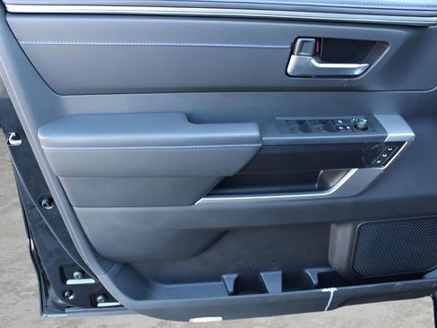 Used 2025 Toyota Tundra Platinum image 20