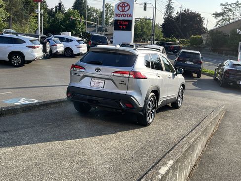 Certified 2024 Toyota Corolla Cross AWD Hybrid image 7