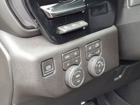 New 2026 Chevrolet Silverado 2500 ZR2 image 20