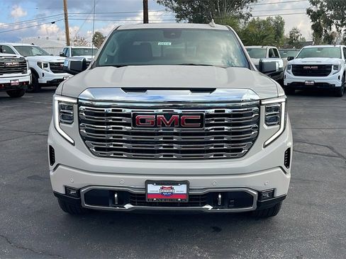 New 2026 GMC Sierra 1500 Denali w/ Denali Reserve Package image 9