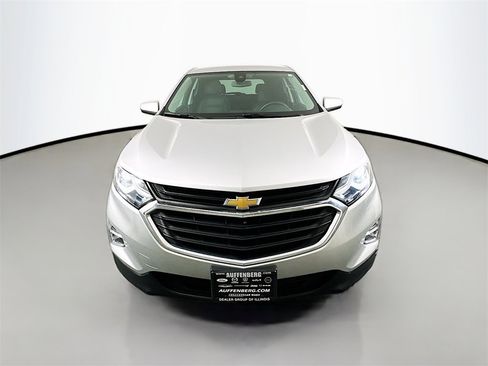 Used 2021 Chevrolet Equinox LT image 2