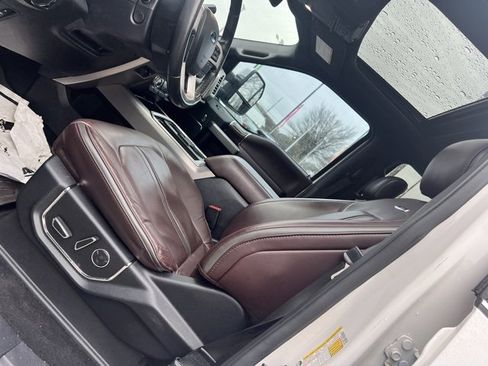 Used 2017 Ford F350 Platinum w/ Platinum Ultimate Package image 15