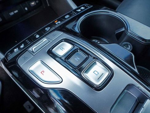 Used 2024 Hyundai Tucson Limited image 33