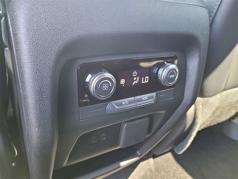 New 2026 GMC Acadia Elevation w/ Super Cruise Package image 12