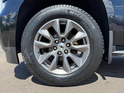 Used 2019 Chevrolet Suburban LS w/ Max Trailering Package AWD/4WD image 13