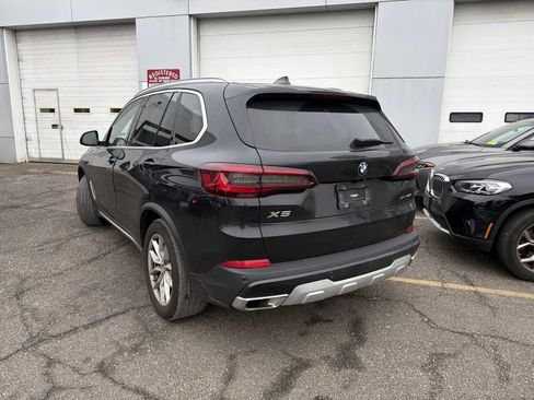 Certified 2023 BMW X5 xDrive40i w/ Premium Package image 5