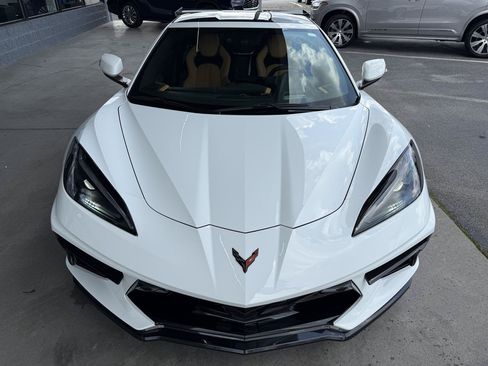 Used 2021 Chevrolet Corvette Stingray Preferred Cpe w/ Engine Appearance Package RWD image 2