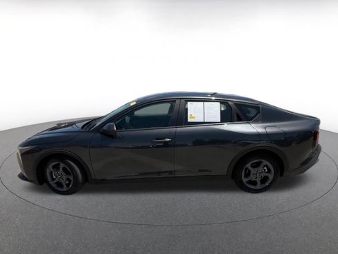 Used 2025 Kia K4 FWD image 10