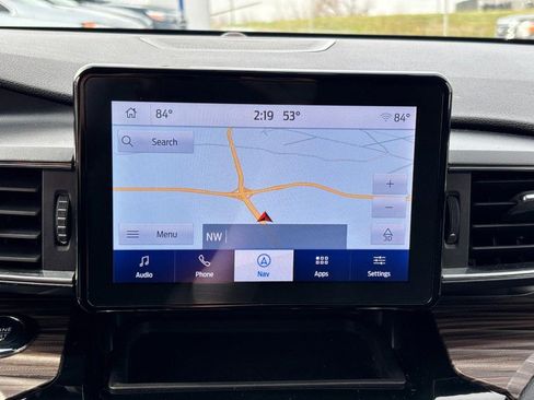 Used 2023 Ford Explorer Limited image 23