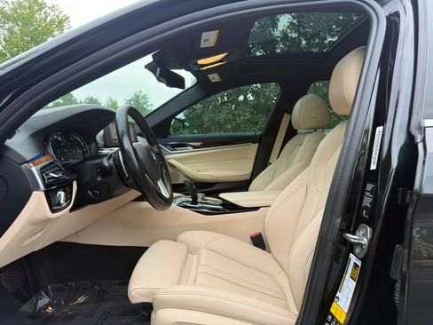 Used 2019 BMW 530i xDrive AWD/4WD image 13