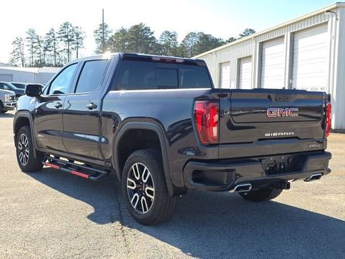 Used 2023 GMC Sierra 1500 AT4 w/ Technology Package image 3