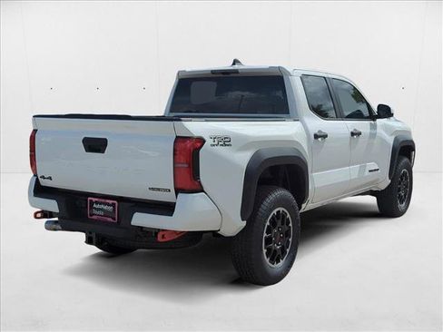 New 2025 Toyota Tacoma TRD Off-Road image 2