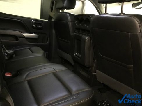 Used 2018 Chevrolet Silverado 1500 LTZ Z71 w/ LTZ Plus Package AWD/4WD image 39