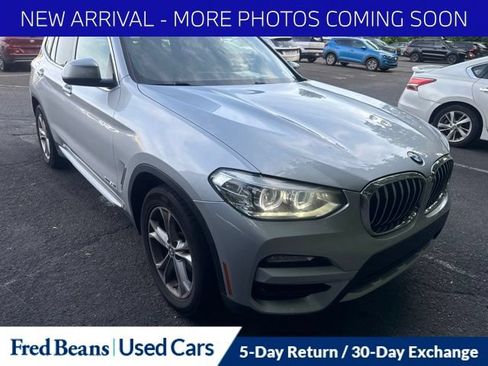 Used 2018 BMW X3 xDrive30i AWD/4WD image 2
