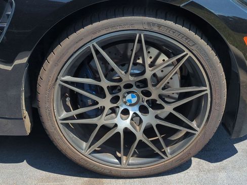 Used 2018 BMW M3 RWD image 13