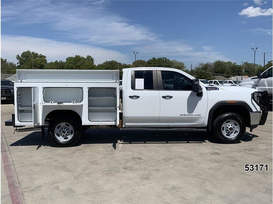 Used 2023 GMC Sierra 2500 Pro w/ Convenience Package AWD/4WD image 7