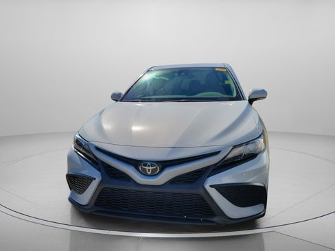 Certified 2023 Toyota Camry SE image 2
