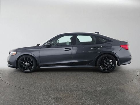 Used 2023 Honda Civic Sport image 6