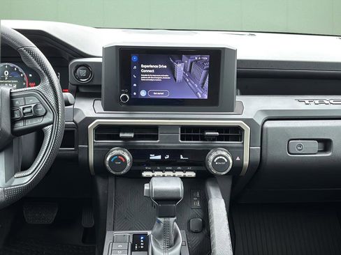 Used 2024 Toyota Tacoma SR image 22