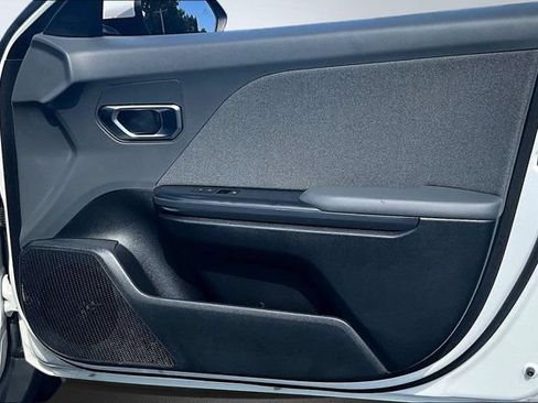 Certified 2025 Kia K4 EX FWD image 25